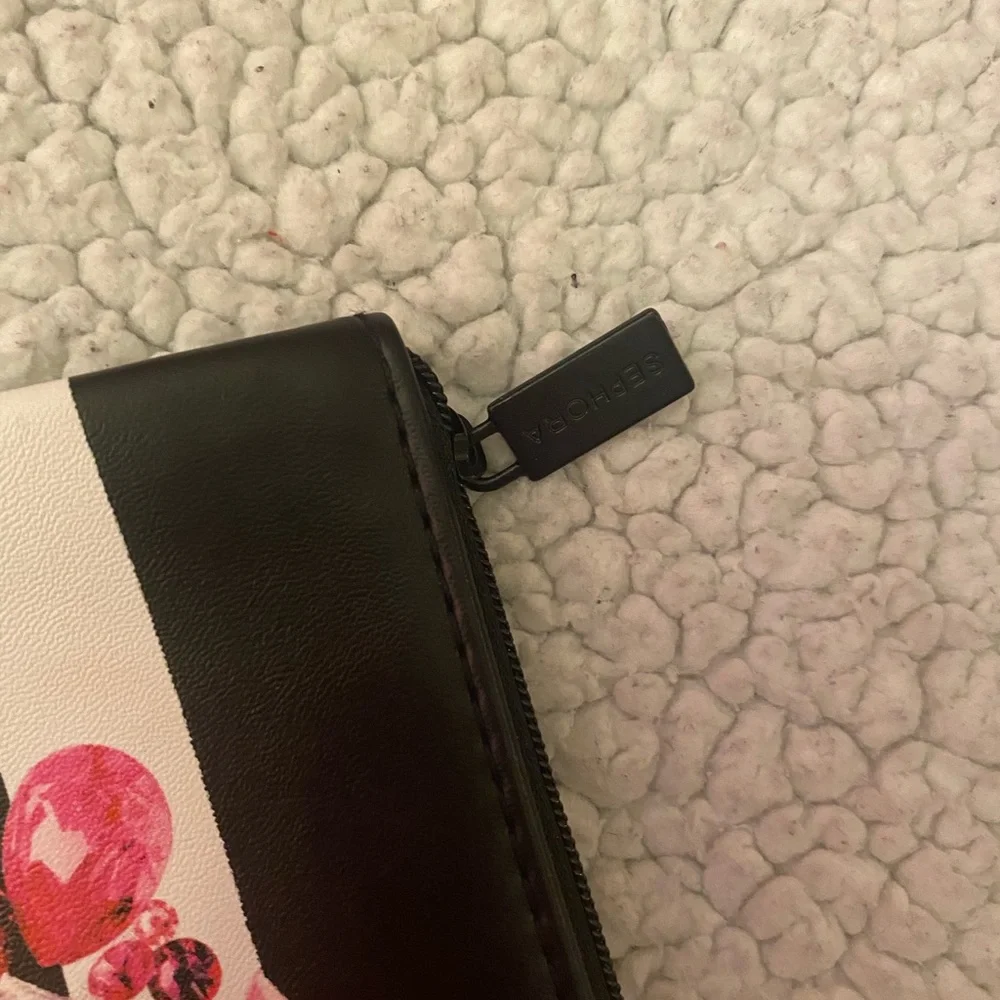 Limited Edition Holiday cosmetics bag by Sephora gemstone graphic